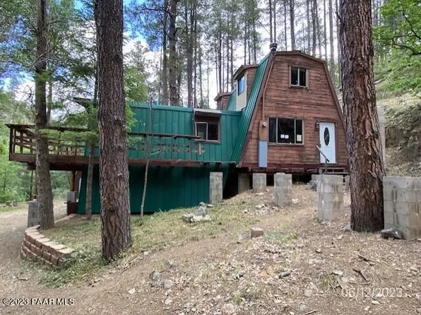 8195 S Breezy Pine Rd, Mayer, AZ 86333