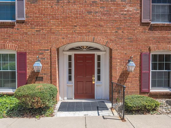 Swimming Pool Bloomington Real Estate 12 Homes For Sale Zillow