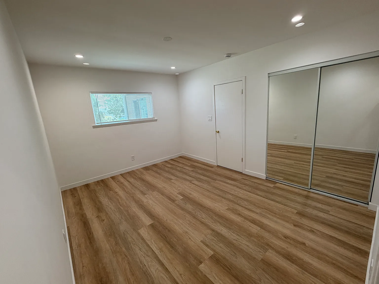 1 bed, $2,295 — Photo 3