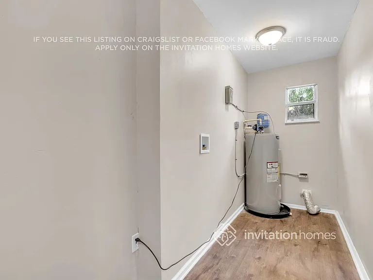 8061 Delaroche Dr — Photo 22