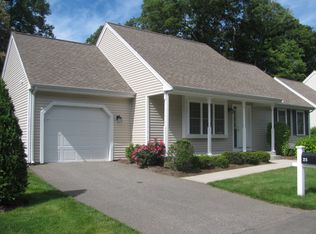 25 Brewster Rd, Stoughton, MA 02072