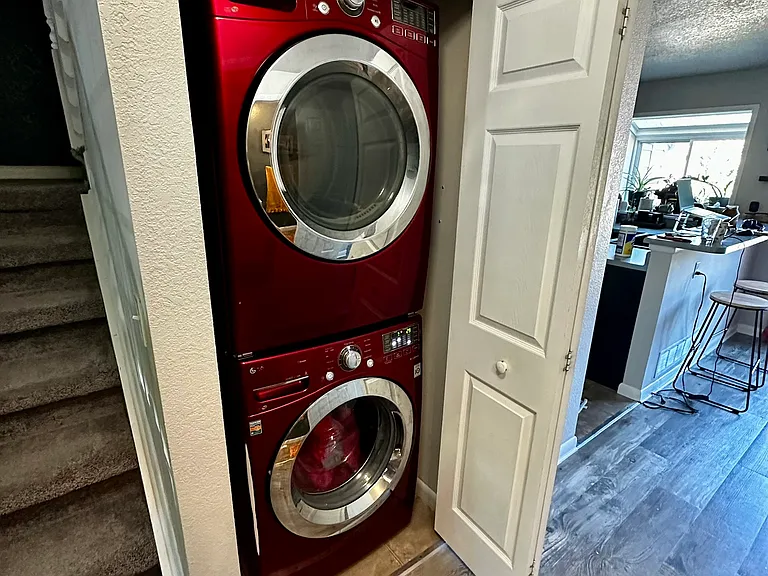 1119 S Waco St #F — Photo 16