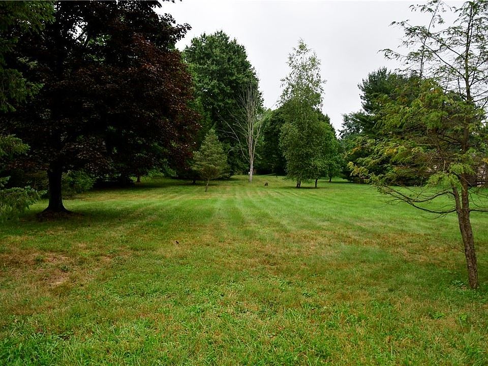 1st image of 34 West Dr