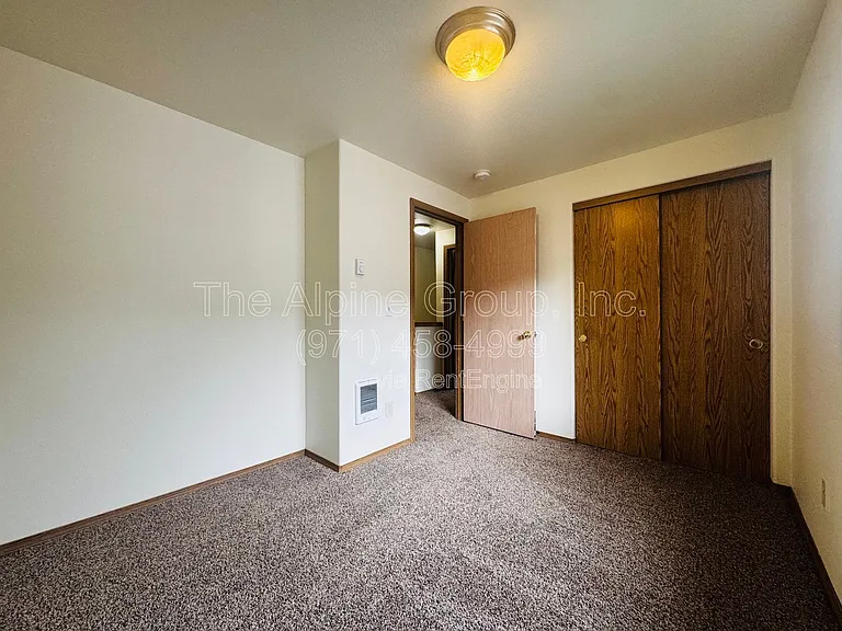 8314 SE Yamhill St #1 — Photo 15