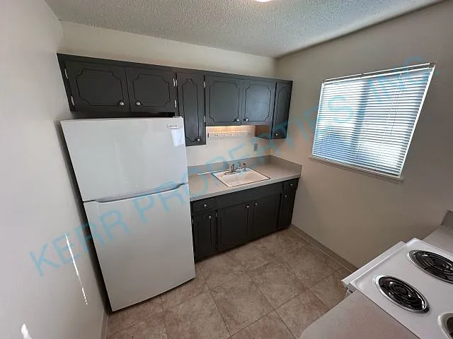 7512 SE Steele St — Photo 7