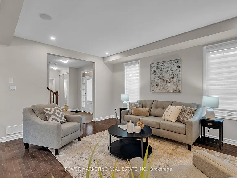 208 Alex Polowin Ave — Photo 7
