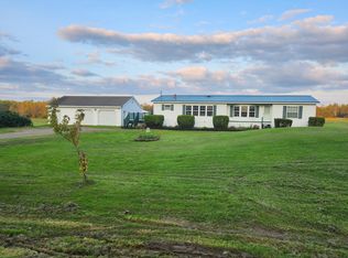 256 Ridge Rd, Plymouth, ME 04969