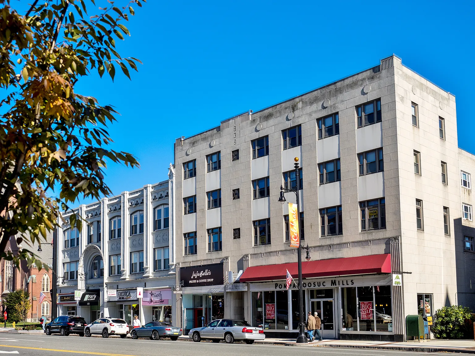 184 Main Street — Photo 1