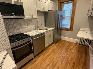 99 Hancock St APT 2, Cambridge, MA 02139
