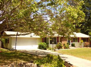 906 Terrace Dr, Yreka, CA