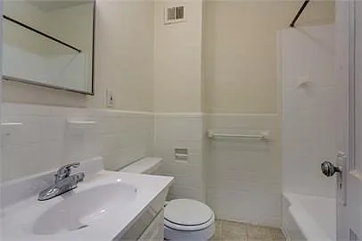 7 Naples Rd #1A — Photo 6