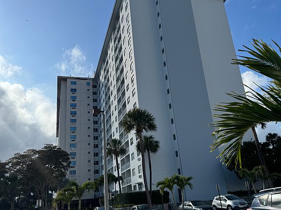 5th image of 400 Kings Point Dr APT 627