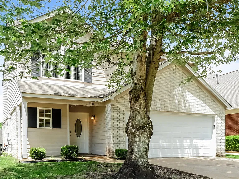 7335 Red Maple Dr — Photo 4