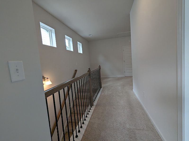 2nd image of 416 Perth Dr SE