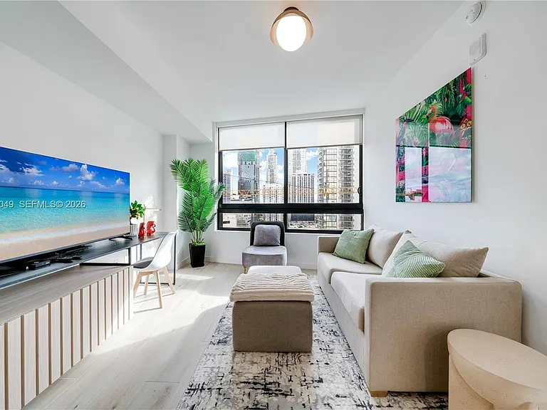 225 N Miami Ave #1707 — Photo 8