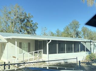 242 7th Way, Interlachen, FL 32148