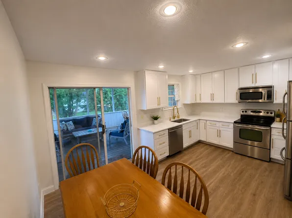 106 W Virginia Ave, Severn, MD 21144