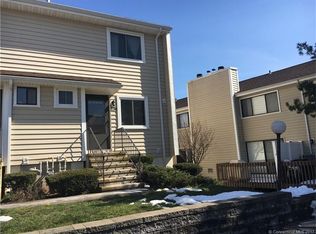 238 Monticello Dr, Branford, CT 06405