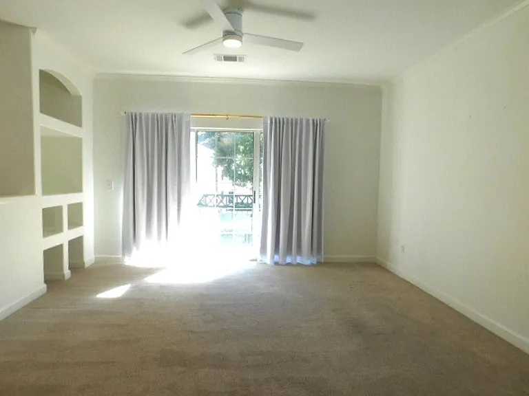 4 Indigo Run Dr #2210 — Photo 6