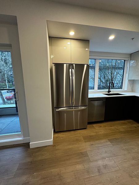 Surrey Apartment for rent - 1 Bedroom — photo 13