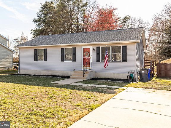 2nd image of 3010 Rosetree Ln