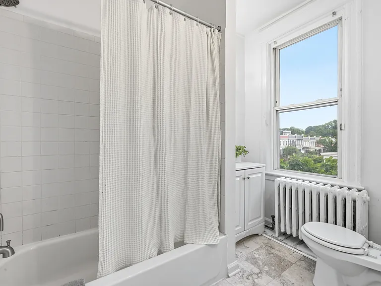 3310 Warder St NW — Photo 16
