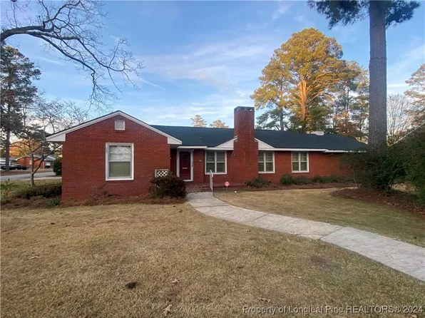 412 W 21st St, Lumberton, NC 28358