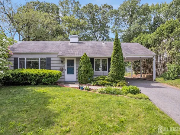 4 Dayton Rd, Edison, NJ 08817