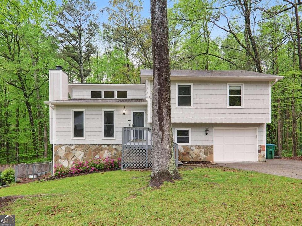 1st image of 2528 Landington Way