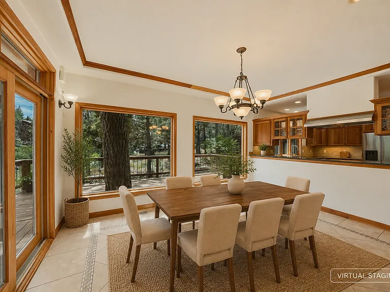 637 NW Silver Buckle Rd — Photo 24