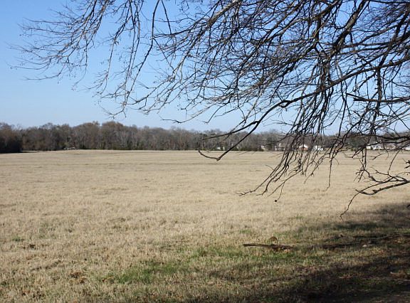3rd image of 27 Acres Vzcr 2205