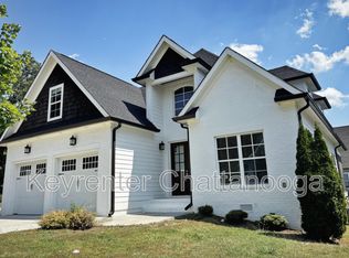 2338 Large Oak Dr, Ooltewah, TN 37363