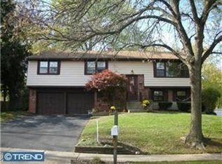 14 Westbury Dr, Cherry Hill, NJ