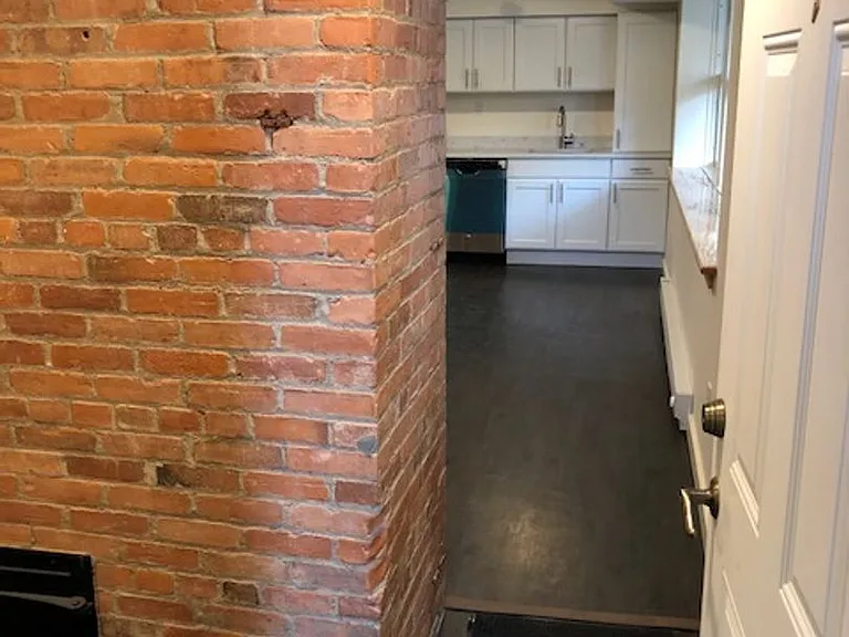 306 N Cayuga St #1A — Photo 7