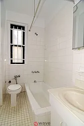 Rented by Wave Real Estate Group