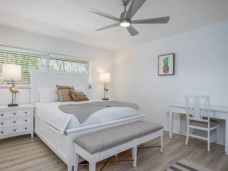2515 Grove St — Photo 15