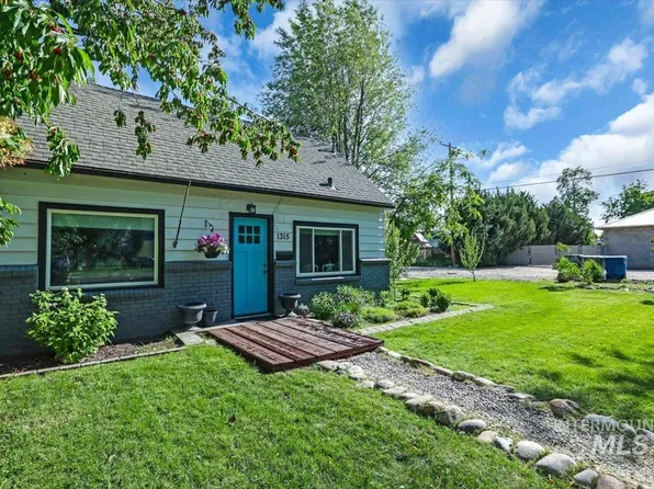 1315 E Lincoln Ave, Nampa, ID 83686