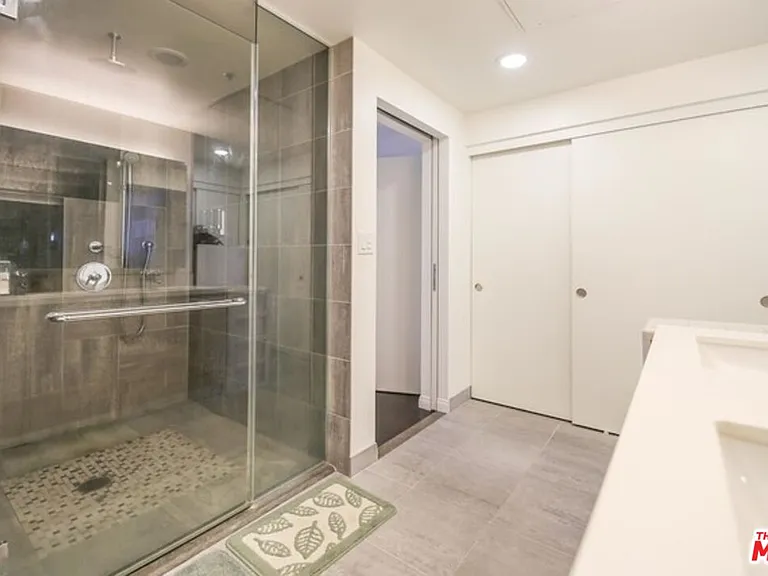 3785 Wilshire Blvd #908 — Photo 11