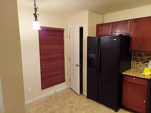 6293 Edgewater Dr — Photo 20