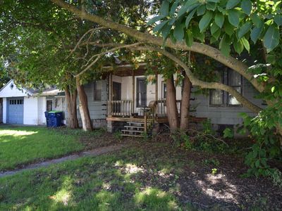 900 E Fulton St, Bay City, MI, 48706