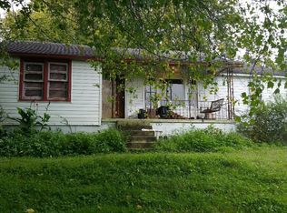 966 Old Harriman Hwy, Oliver Springs, TN 37840
