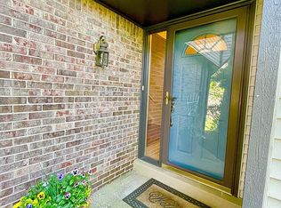 938 Ravine Dr, Villa Hills, KY 41017