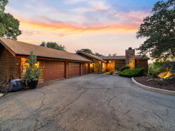 24100 Sorrel Ct, Tehachapi, CA 93561