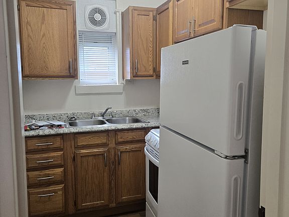 3rd image of 54 N Morris St APT 9