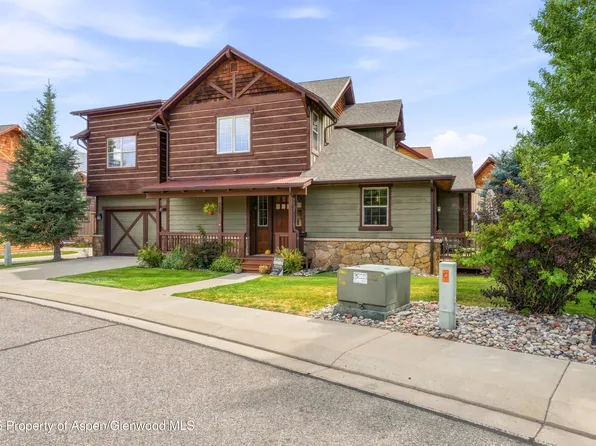 200 White Horse Dr, New Castle, CO 81647
