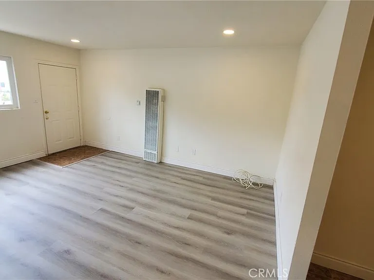 5333 Hyde St #2 — Photo 9