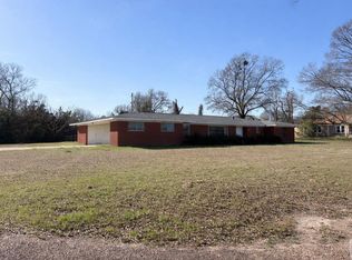 1408 E Main St, Atlanta, TX 75551