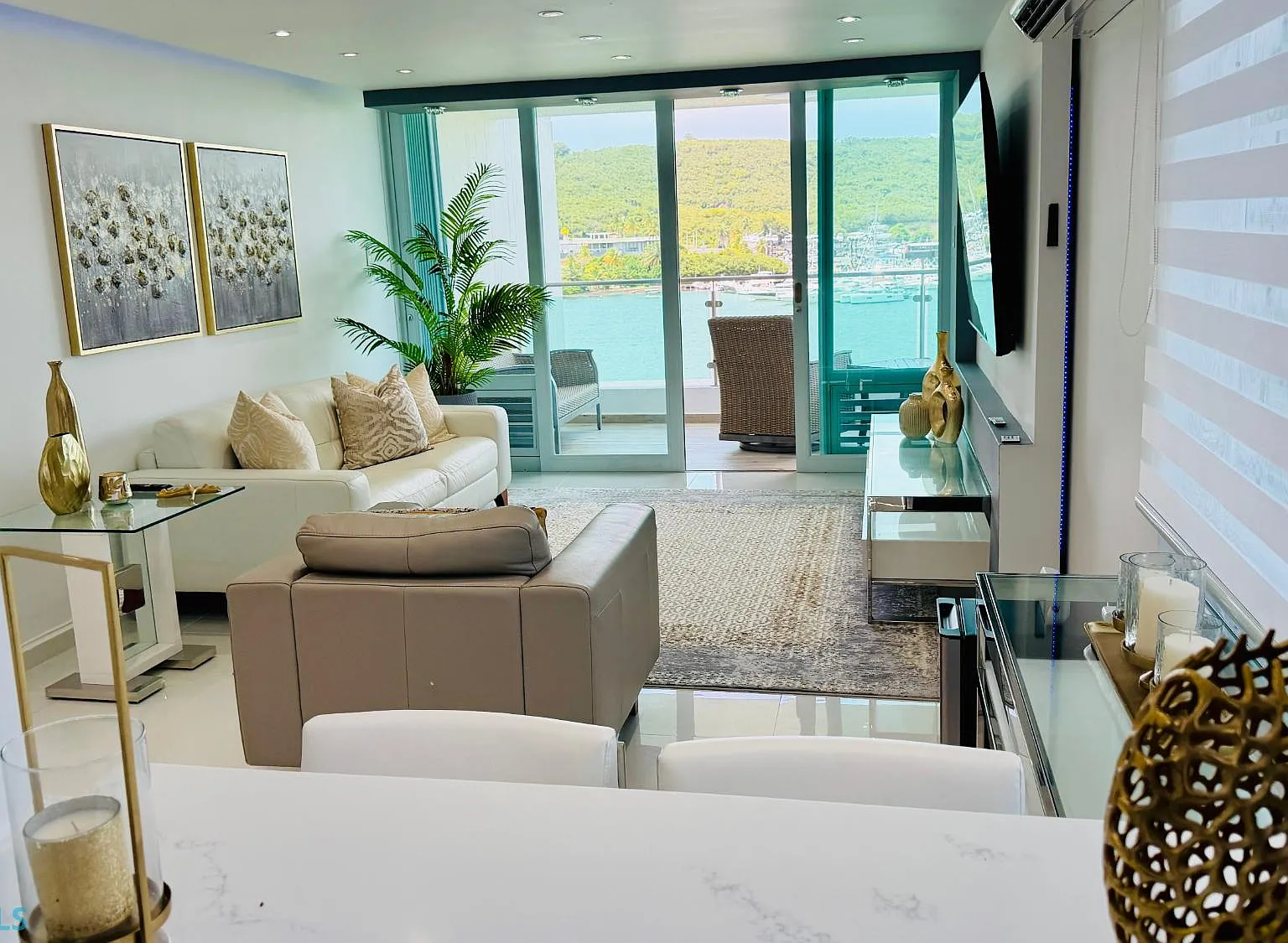 Dos Marinas (Condominio) — Photo 2