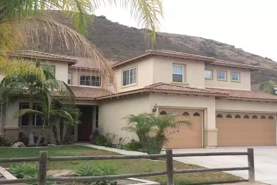 1st image of 741 W Bel Esprit Cir