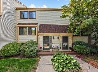 7 Whirling Dun #7, Canton, CT 06019